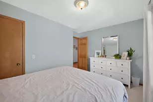 5773 Ridge Creek Rd, Shoreview, MN 55126 - Photo 24