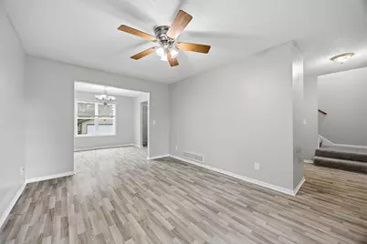 1002 Matilda Street, Saint Paul, MN 55117 - Photo 2