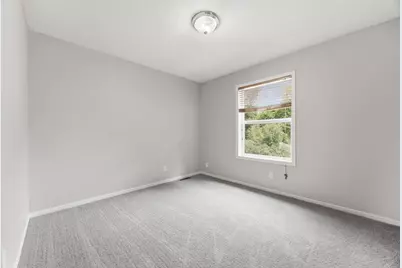 1002 Matilda Street, Saint Paul, MN 55117 - Photo 10