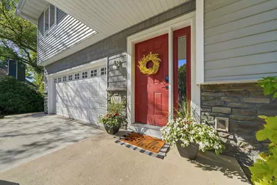 1568 27th Avenue NW, New Brighton, MN 55112 - Photo 2