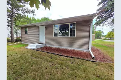 3250 Melby Street, Eau Claire, WI 54703 - Photo 2