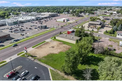 415 S State Street, Fairmont, MN 56031 - Photo 6