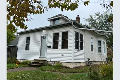 1020 Chatsworth Street N, Saint Paul, MN 55103 - Photo 2
