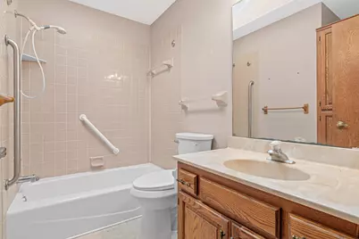 12013 Summerset Lane, Burnsville, MN 55337 - Photo 10