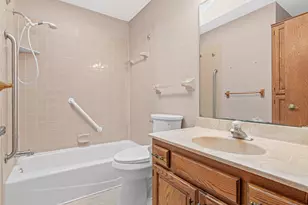 12013 Summerset Ln, Burnsville, MN 55337 - Photo 10