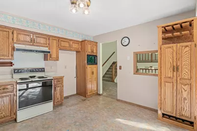 12013 Summerset Lane, Burnsville, MN 55337 - Photo 4