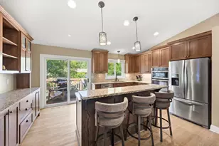 3261 Zane Ave N, Crystal, MN 55422 - Photo 2