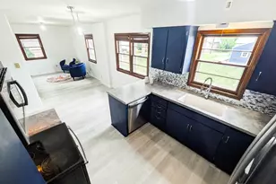 1020 N German St, New Ulm, MN 56073 - Photo 8