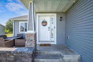 1024 Nicole Ave, Clearwater, MN 55320 - Photo 2