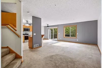 441 Pleasant Lane, Chaska, MN 55318 - Photo 4