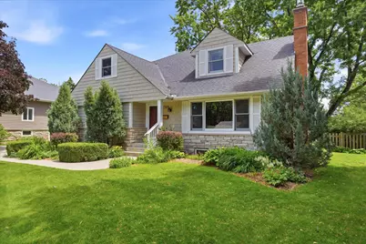 7109 Heatherton Trail, Edina, MN 55435 - Photo 2