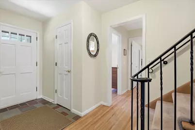 7109 Heatherton Trail, Edina, MN 55435 - Photo 6