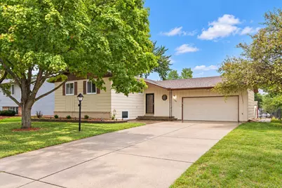 1326 21st Street W, Hastings, MN 55033 - Photo 1