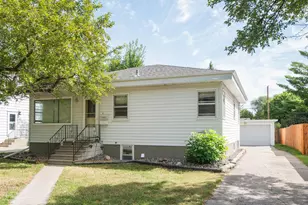 614 16th St N, Moorhead, MN 56560 - Photo 4