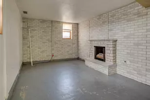 614 16th St N, Moorhead, MN 56560 - Photo 32