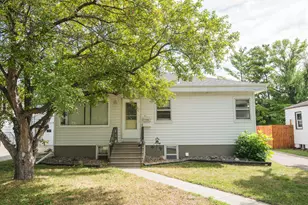 614 16th St N, Moorhead, MN 56560 - Photo 1