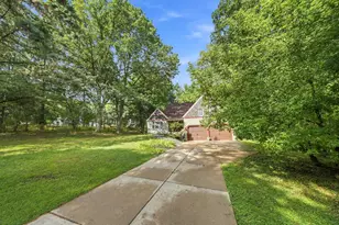 619 Birchwood Ave, White Bear Lake, MN 55110 - Photo 30