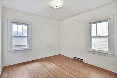 1720 Rollins Avenue SE, Minneapolis, MN 55414 - Photo 6
