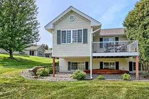 828 Woodland Dr, Mahtomedi, MN 55115 - Photo 26