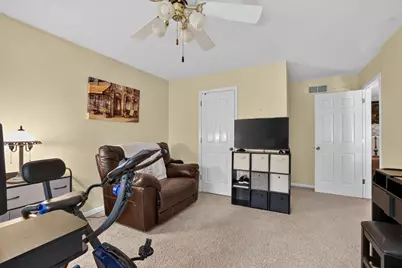 2408 Viola Heights Drive NE, Rochester, MN 55906 - Photo 32