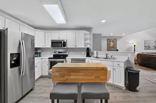 2408 Viola Heights Dr NE, Rochester, MN 55906 - Photo 18
