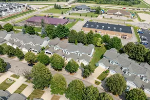 2408 Viola Heights Dr NE, Rochester, MN 55906 - Photo 40