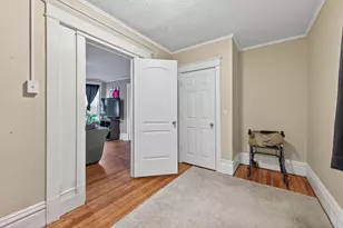 895 Rose Ave E, Saint Paul, MN 55106 - Photo 14