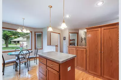 1105 Freedom Avenue NE, New Prague, MN 56071 - Photo 6