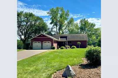 1209 52nd Street, Hudson, WI 54016 - Photo 2