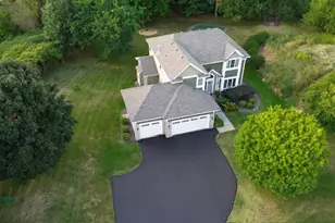 9896 57th St N, Lake Elmo, MN 55042 - Photo 2