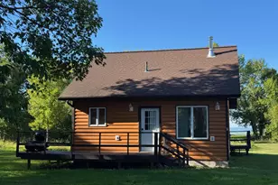 17193 Fox Den Trl NE, Kelliher, MN 56650 - Photo 2