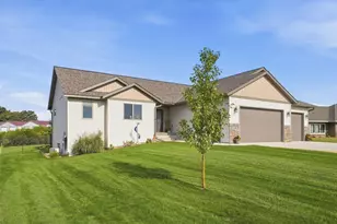 1326 Faith Hill Dr SW, Alexandria, MN 56308 - Photo 2
