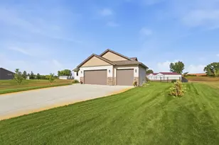 1326 Faith Hill Dr SW, Alexandria, MN 56308 - Photo 6