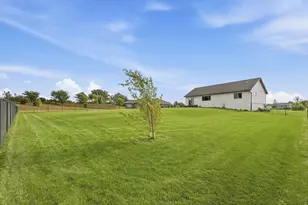 1326 Faith Hill Dr SW, Alexandria, MN 56308 - Photo 10
