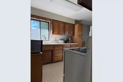 1103 2nd Avenue SE, Barnesville, MN 56514 - Photo 2