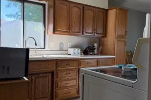 1103 2nd Ave SE, Barnesville, MN 56514 - Photo 2