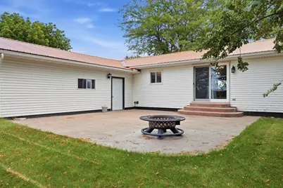 201 White Street S, Comfrey, MN 56019 - Photo 28