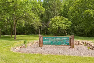 2131 Perry Avenue N, Golden Valley, MN 55422 - Photo 56