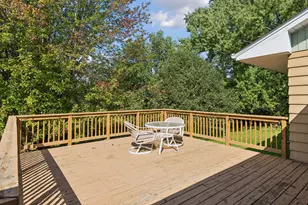 2131 Perry Ave N, Golden Valley, MN 55422 - Photo 18