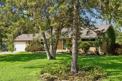 2131 Perry Avenue N, Golden Valley, MN 55422 - Photo 2