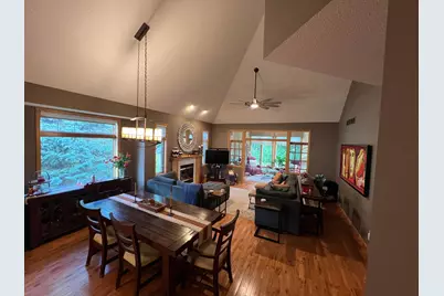 13904 Shoreside Court, Savage, MN 55378 - Photo 18