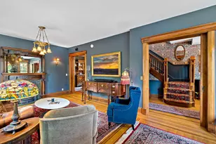 2400 Irving Ave S, Minneapolis, MN 55405 - Photo 32