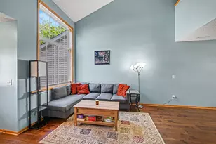 5443 Brewer Ln, Inver Grove Heights, MN 55076 - Photo 4
