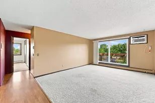 14630 Garrett Ave, Apple Valley, MN 55124 - Photo 6