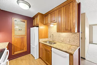 14630 Garrett Avenue #613, Apple Valley, MN 55124 - Photo 12