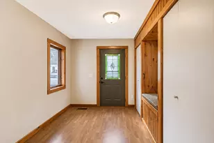 1008 Quincy St, North Mankato, MN 56003 - Photo 2