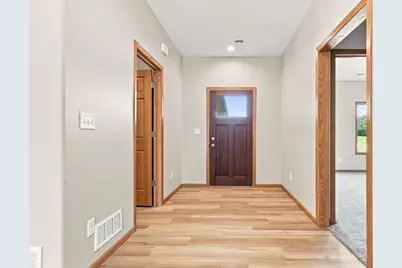 6001 6th Street #B, Lake Park, MN 56554 - Photo 4