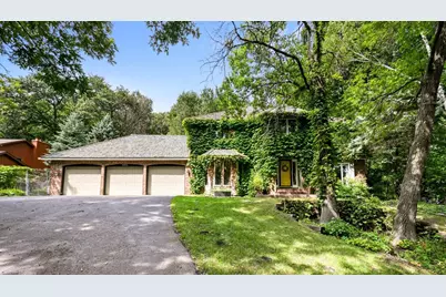 4905 Safari Court S, Eagan, MN 55122 - Photo 2
