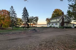 3705 Shore Dr N, Wayzata, MN 55391 - Photo 10