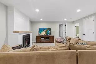 1685 6th Ave W, Shakopee, MN 55379 - Photo 16